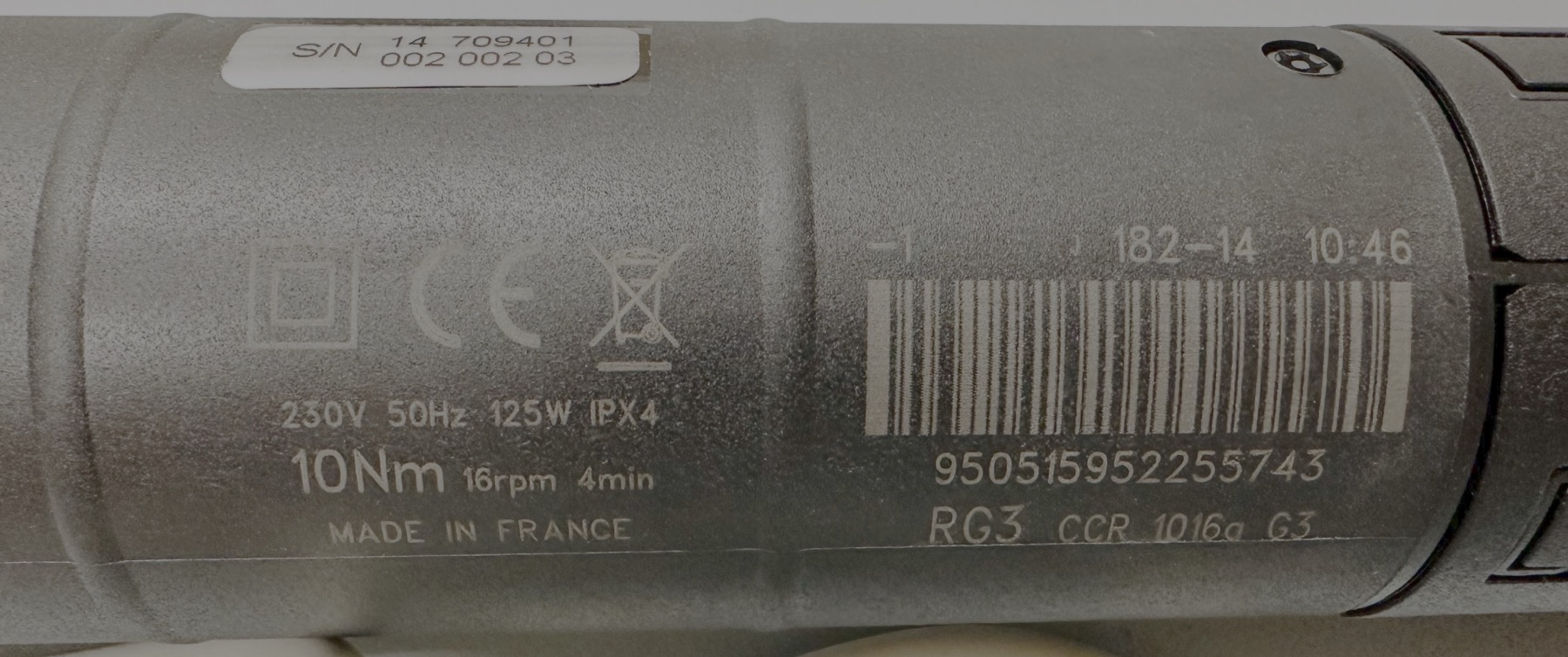 Exemple de référence moteur Bubendorff CCR 1016a G3 inscrite sur le corps du moteur
