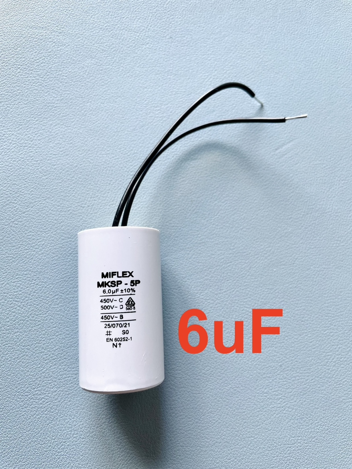 6uF